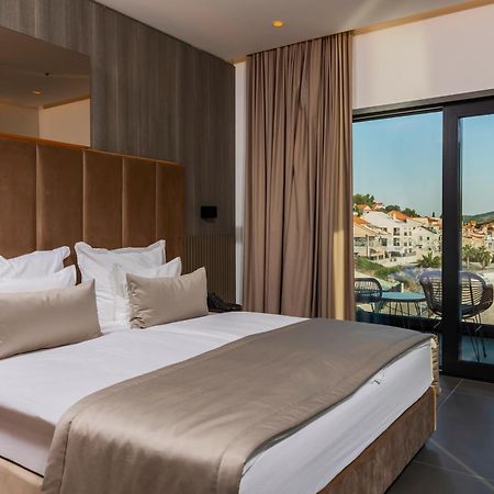 Marinus Beach Hotel マリナ エクステリア 写真