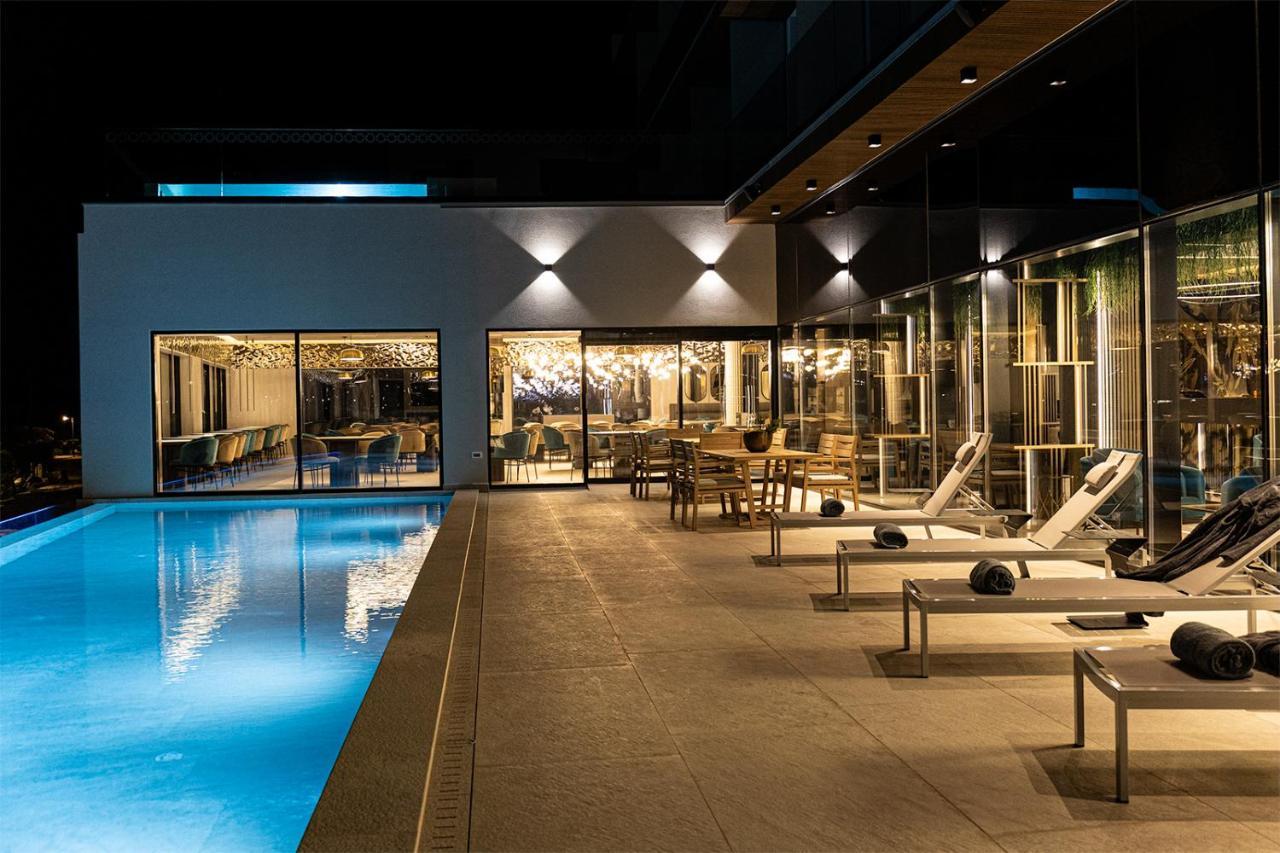 Marinus Beach Hotel マリナ エクステリア 写真