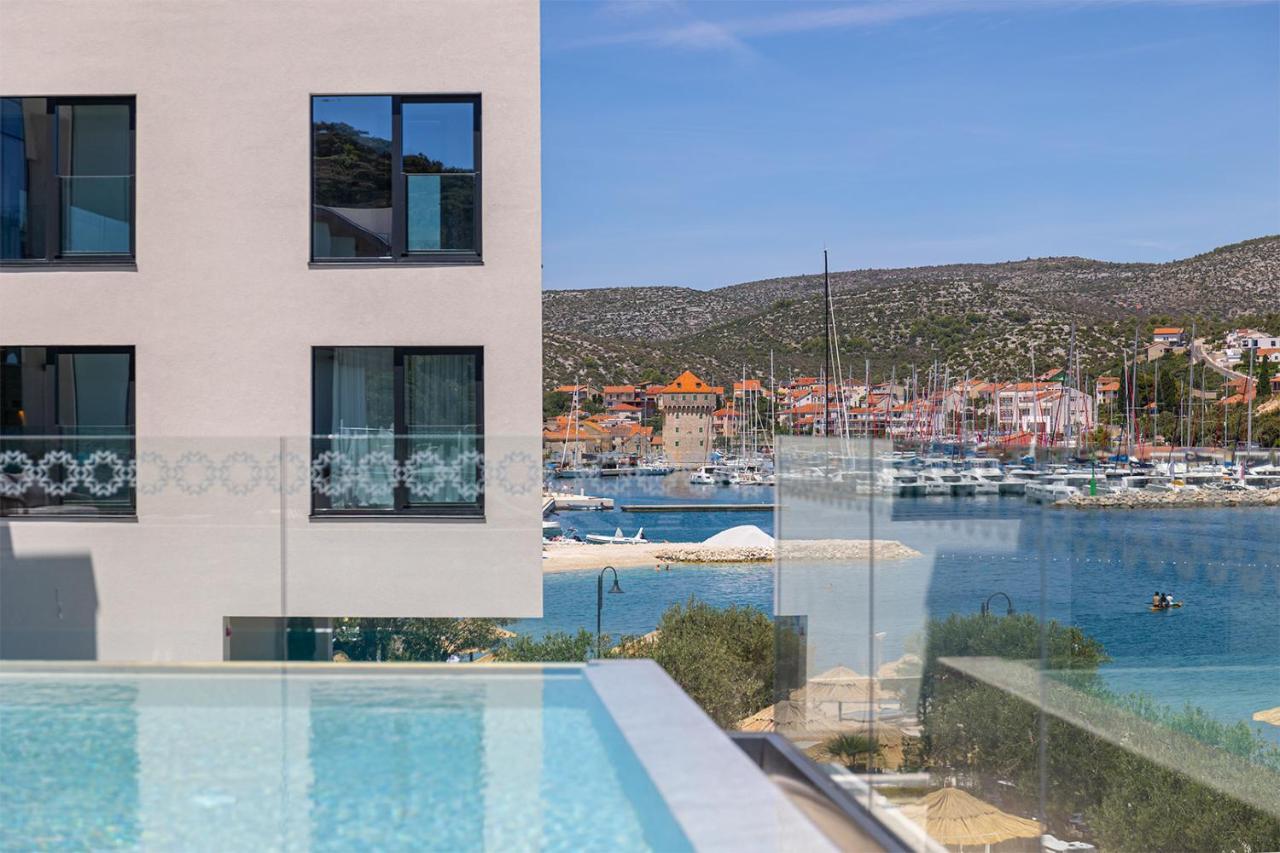 Marinus Beach Hotel マリナ エクステリア 写真