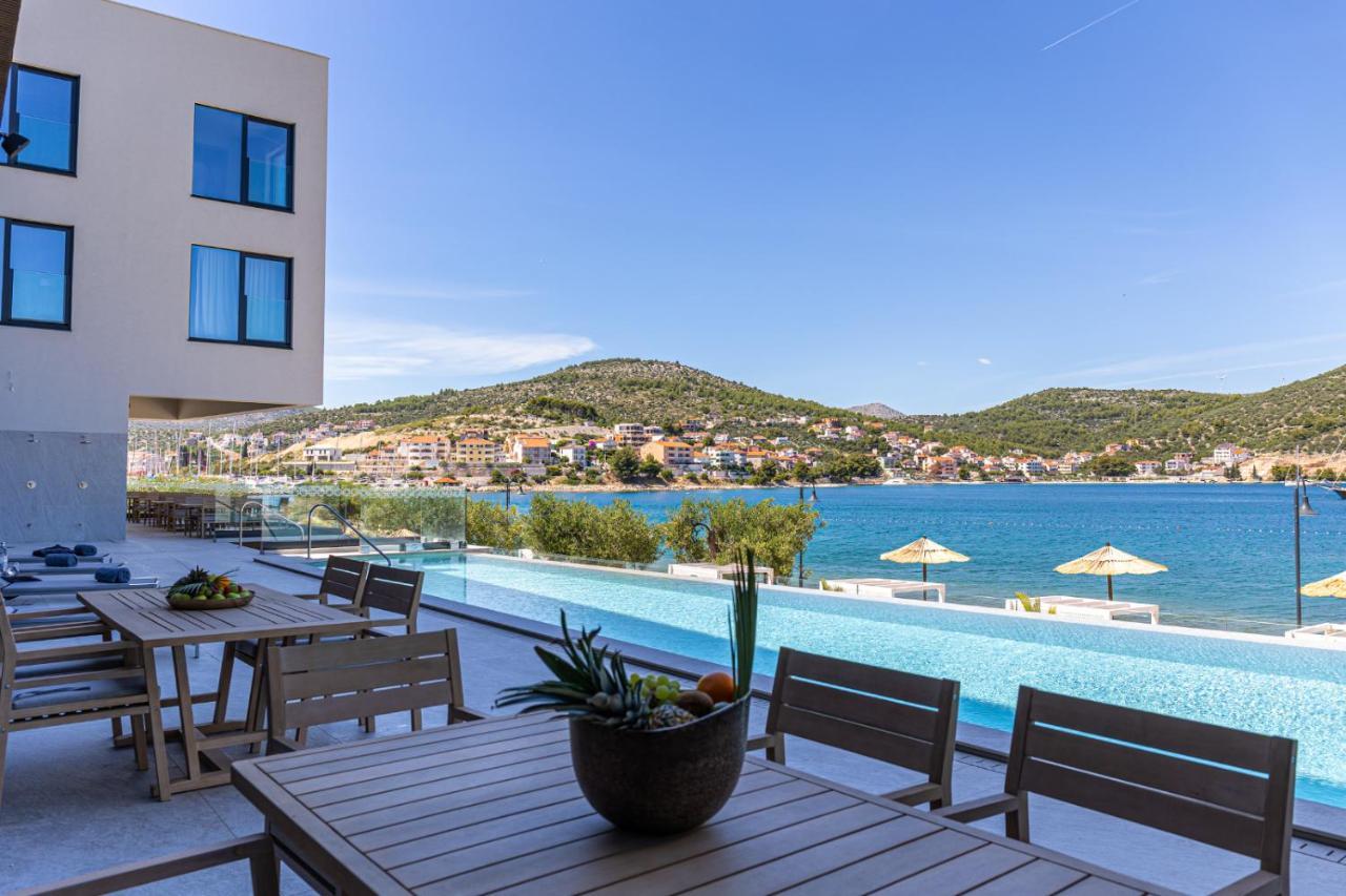Marinus Beach Hotel マリナ エクステリア 写真