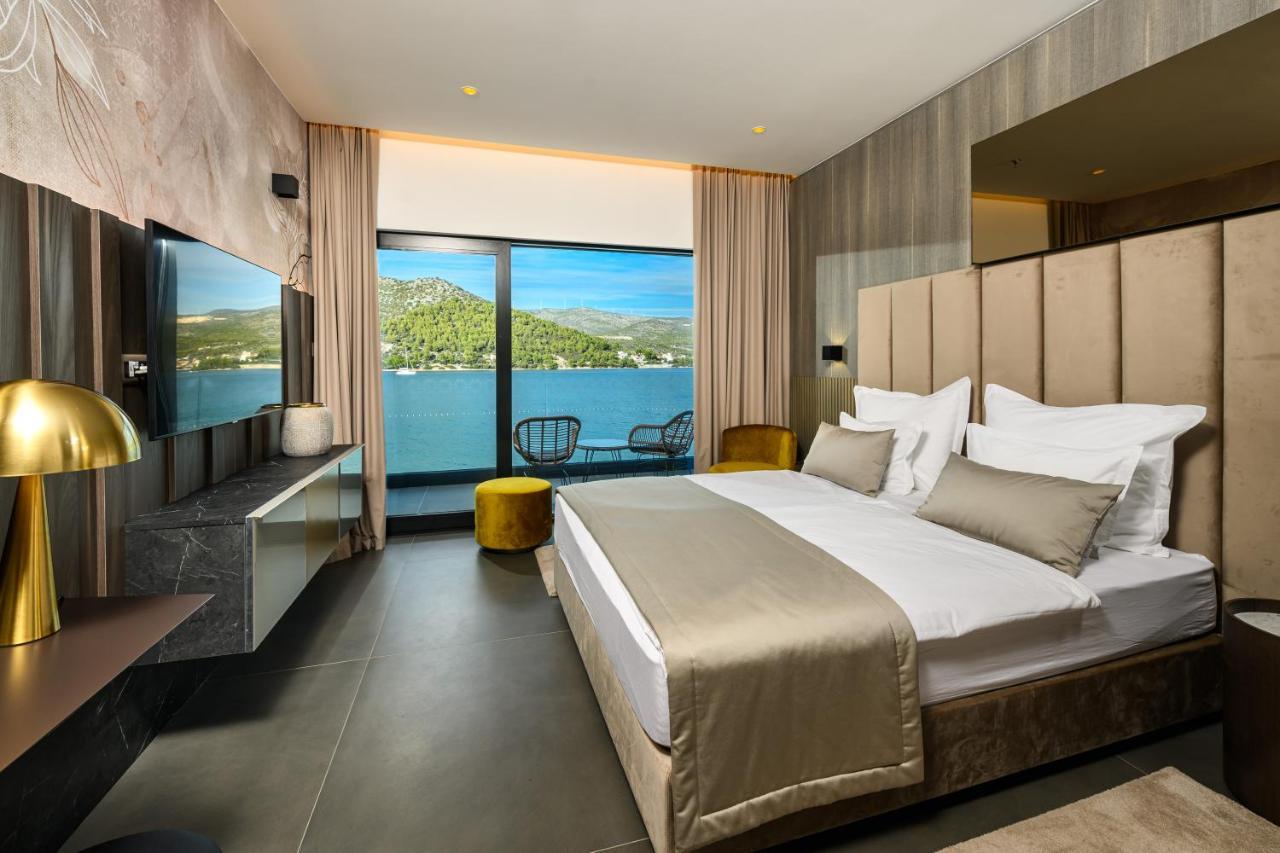 Marinus Beach Hotel マリナ エクステリア 写真