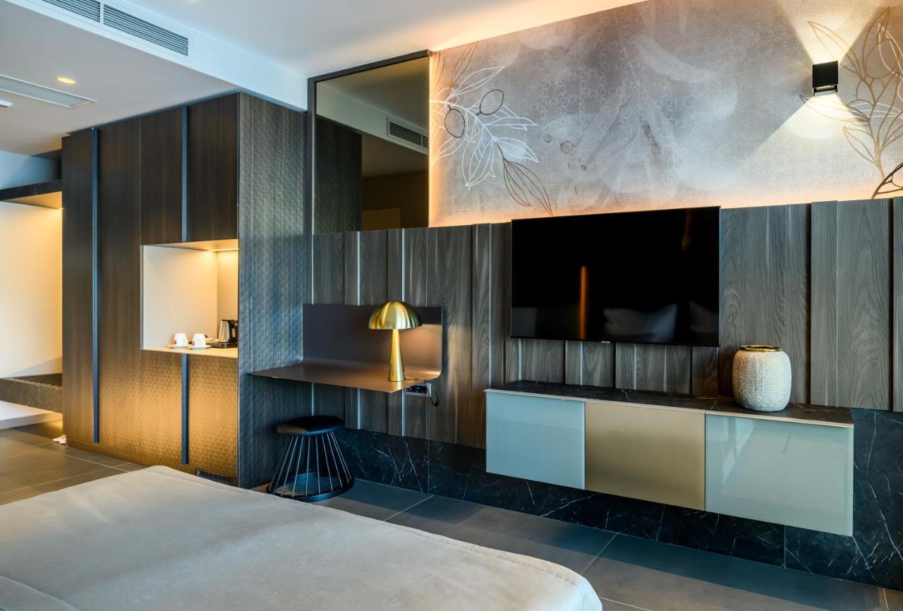 Marinus Beach Hotel マリナ エクステリア 写真